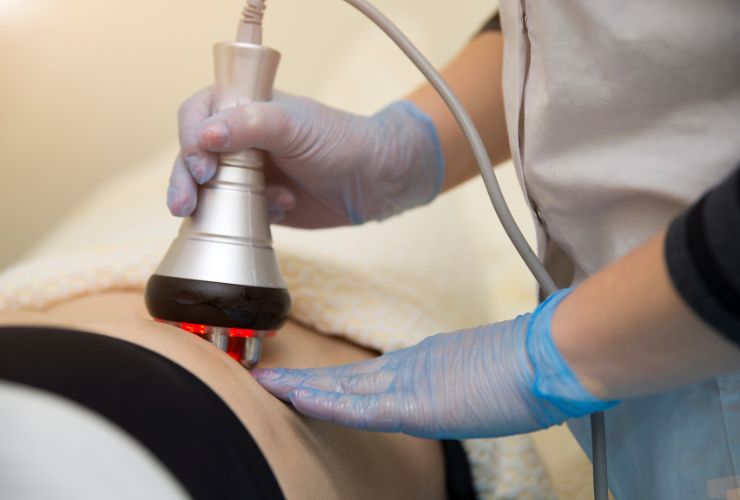 Slimming and body shaping massage